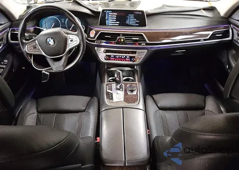 2016 BMW 750 Xi z USA, uszkodzony, nr VIN WBA7F2C51GG417920